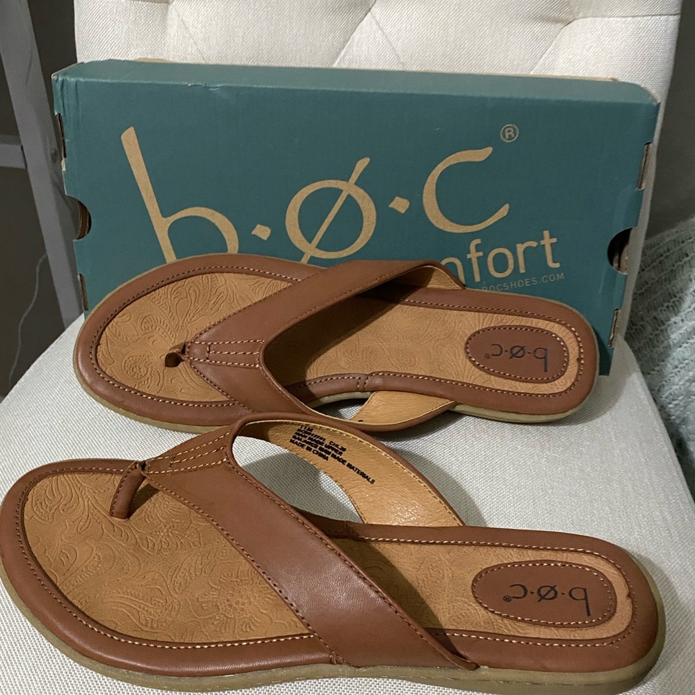 B.O.C. Flip Flops-NWT